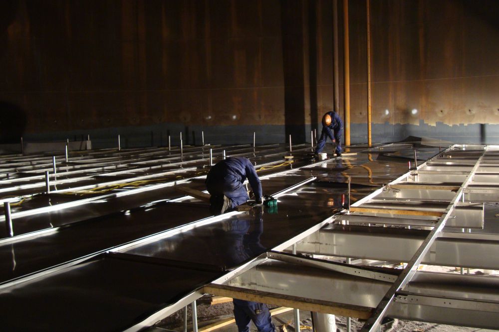 Elsont STORAGE TANK EQUIPMENT